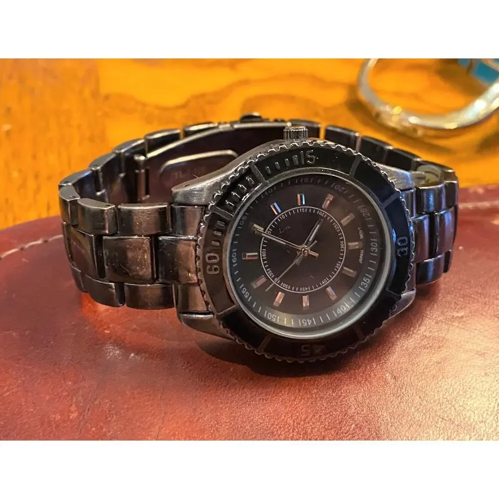 Unisex 40mm Gun Metal Tone watch, Locking Clasp